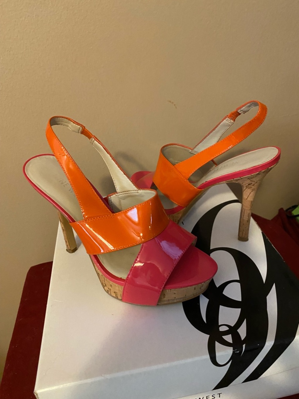 Nine West Orange and Pink Patent Cork Platform Slingbacksu